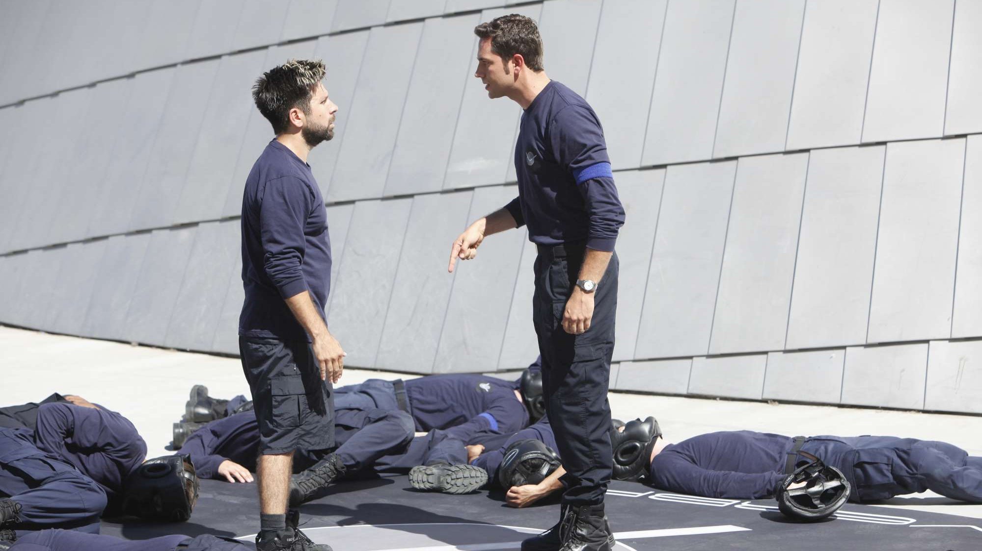 Chuck contra los consejos esmerilados