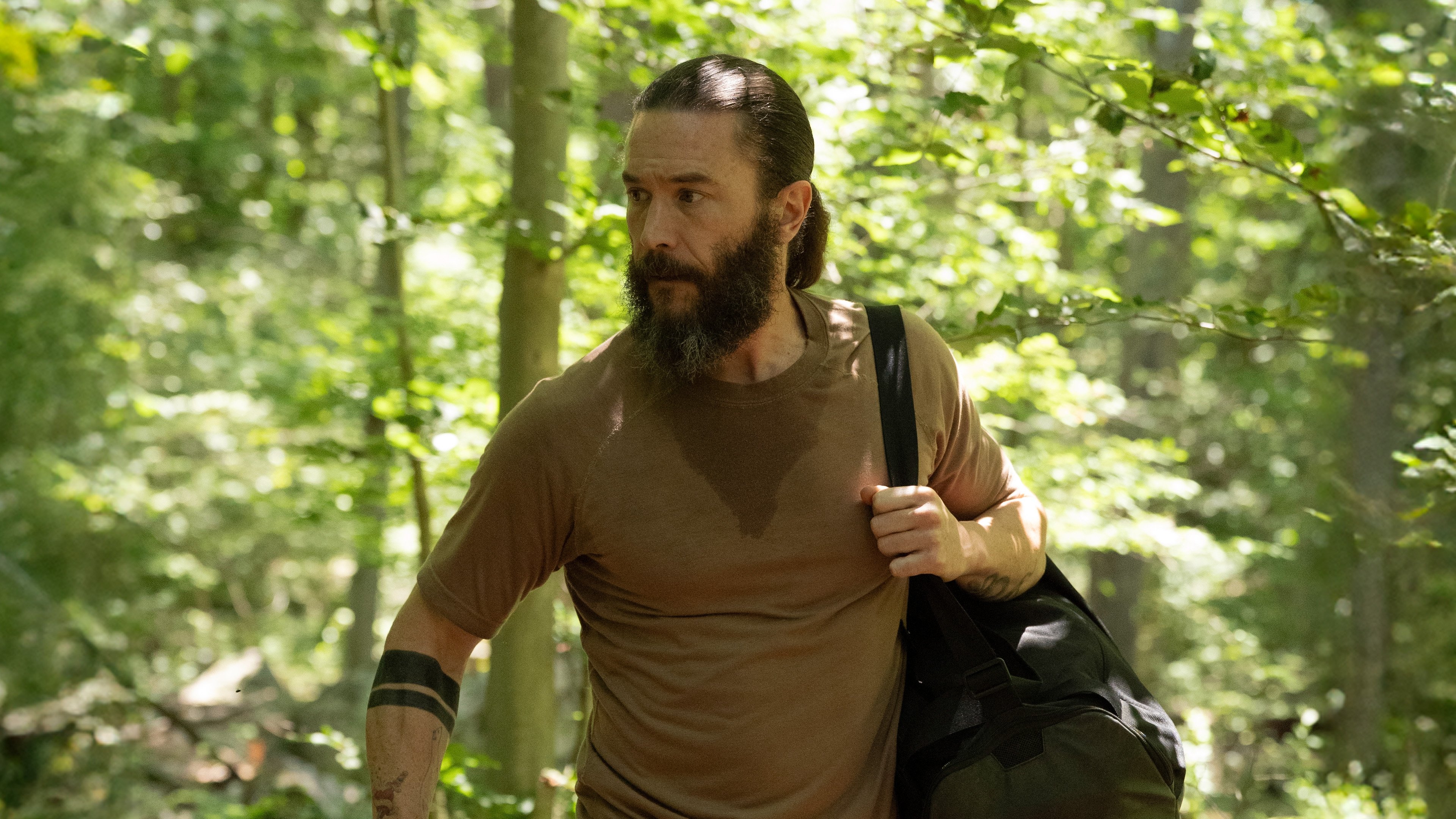 Más allá de las ideas del bien y del mal, existe un río