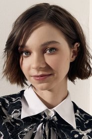 Emma Myers_photo